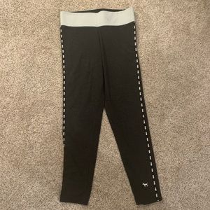 Black VS PINK Yoga Pants